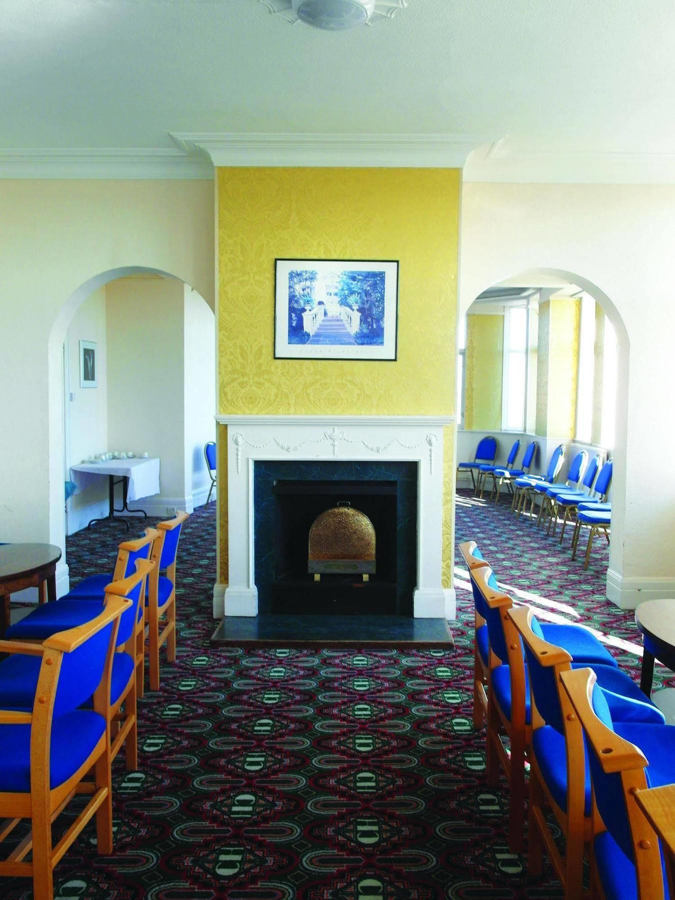 County Hotel Skegness Bagian luar foto